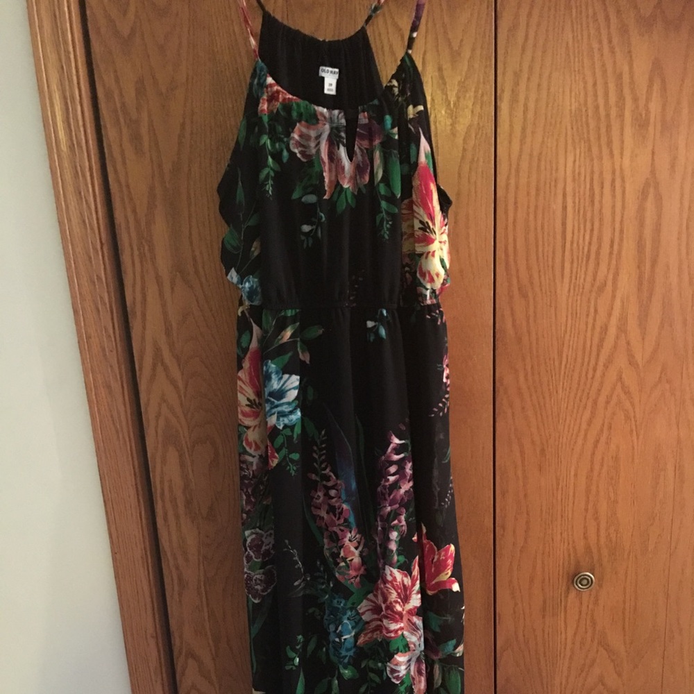 Old Navy sz 28 Maxi Dress
